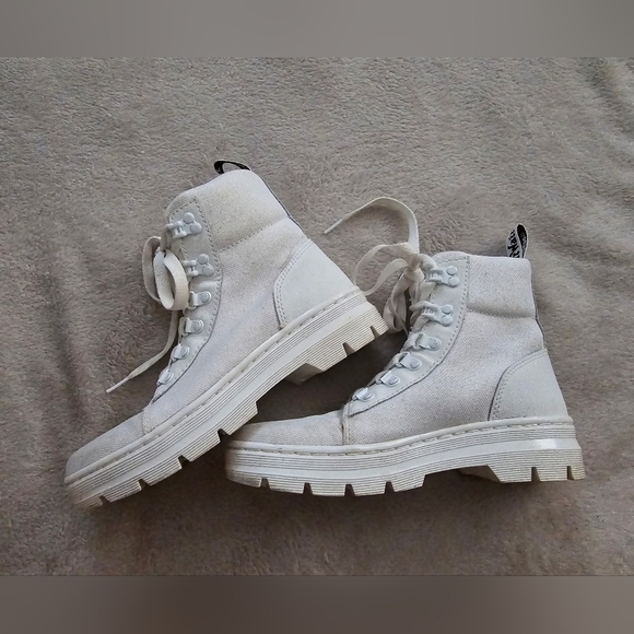 Dr. Martens White Canvas Combs - Picture 4 of 12